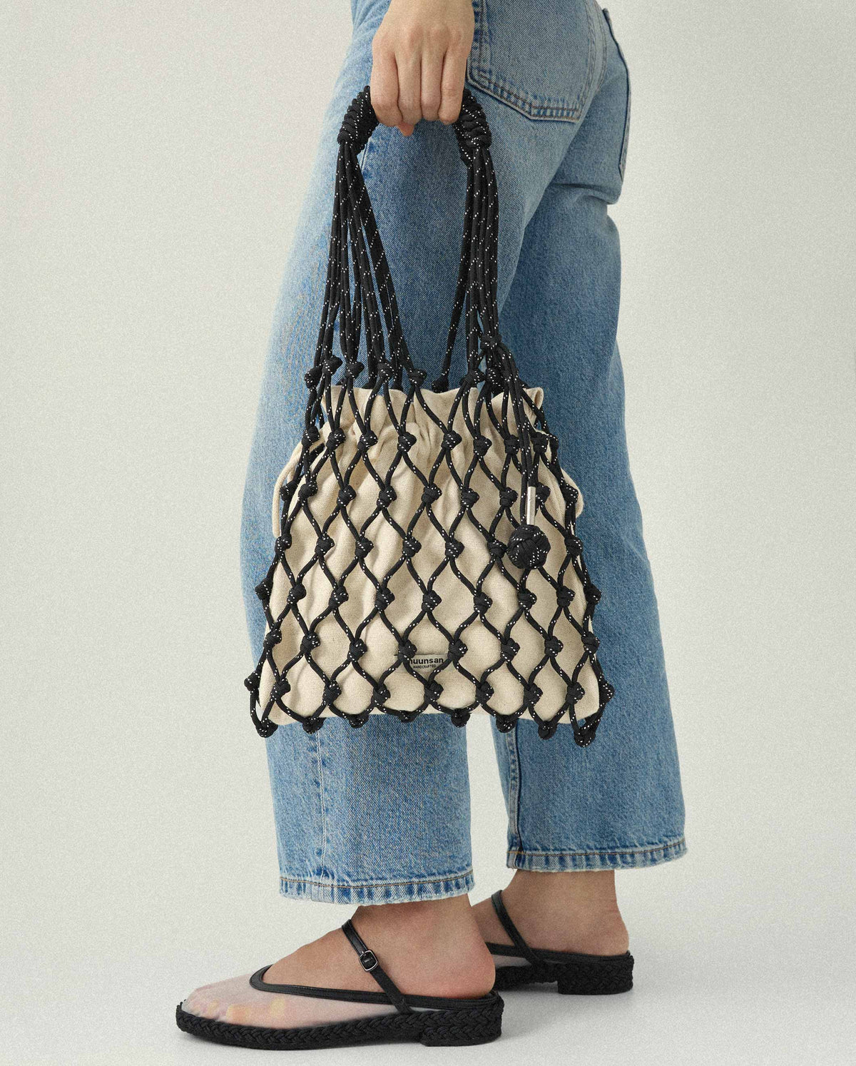 靴 muunsan picka sndl muunsan-ss24-rackettote-solid-