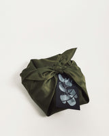 muunsan japanese green fabric gift wrap shown for the customers