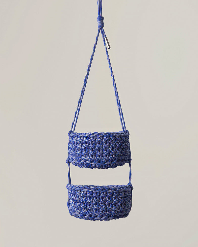 "Pinto" Hanging Basket : Wavy Blue
